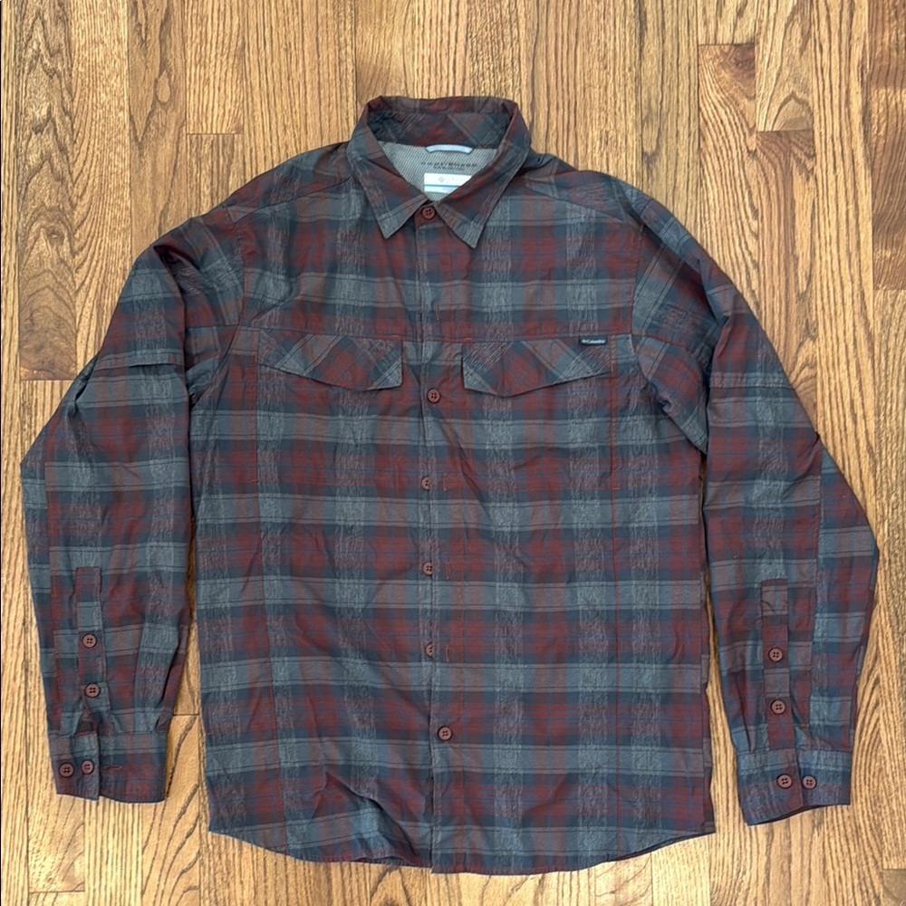 Columbia Fishing Shirt-Red and Gray Casual Button Down